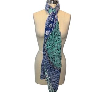 Pretty Blue Green Scarf/Wrap OS Untagged
